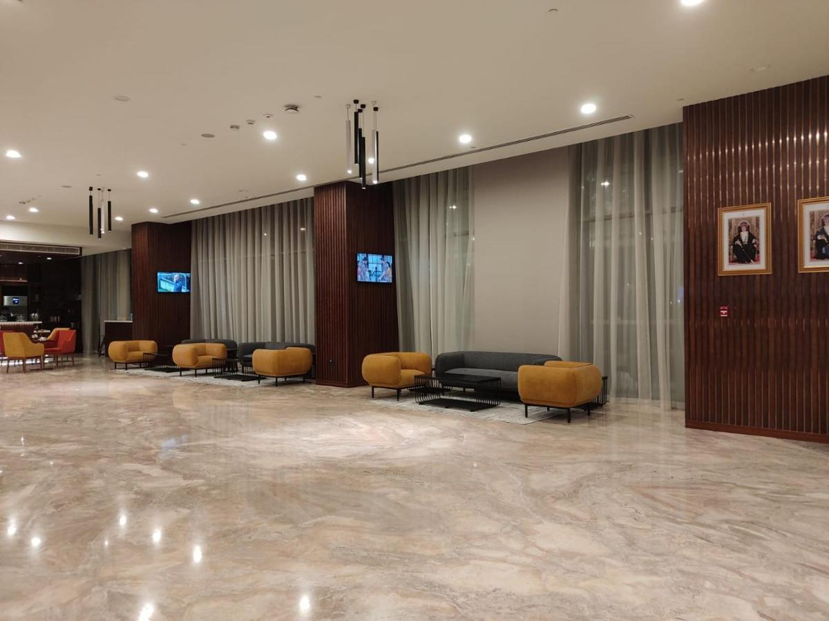Kyriad Hotel Салала Экстерьер фото
