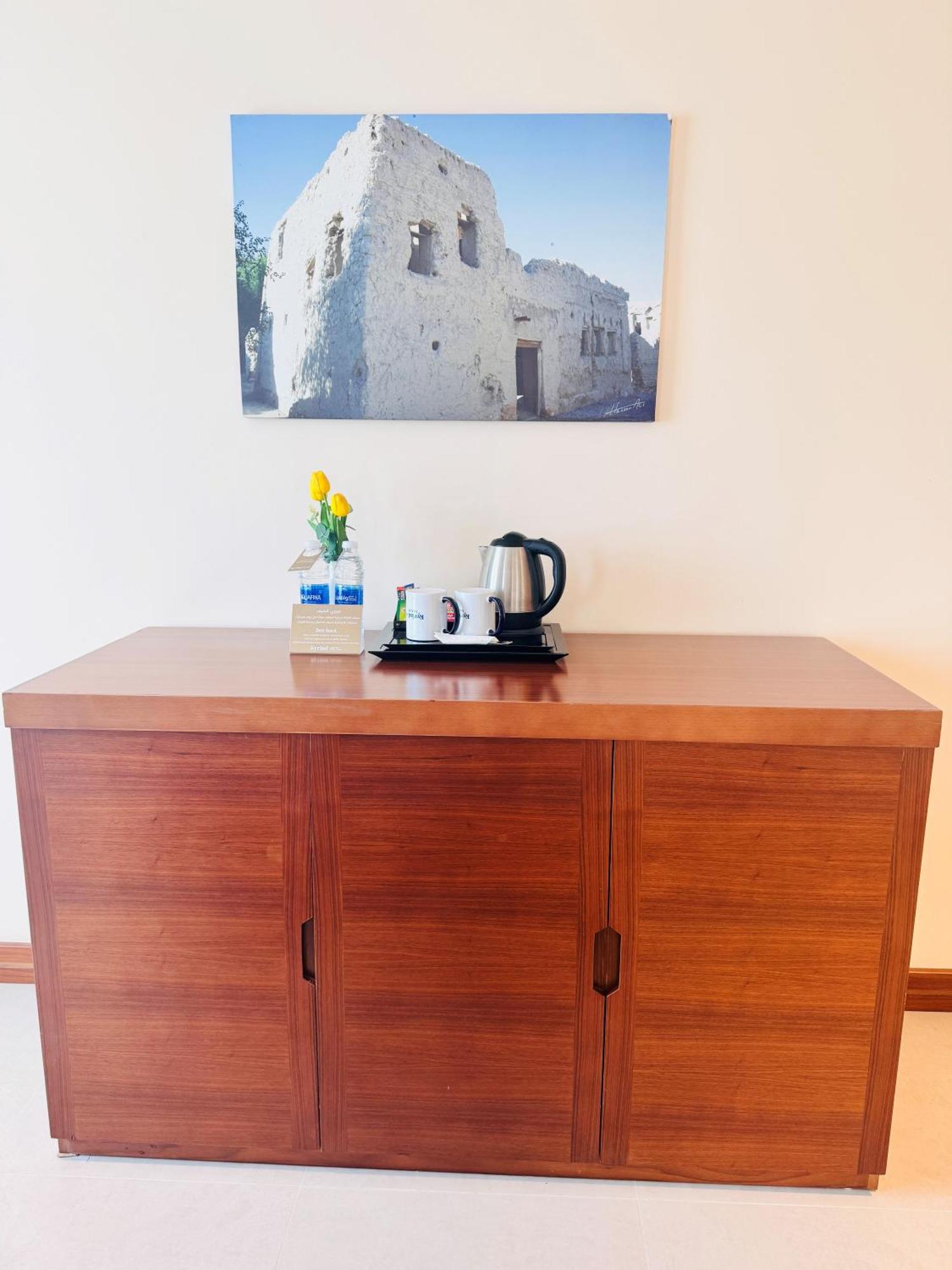 Kyriad Hotel Салала Экстерьер фото