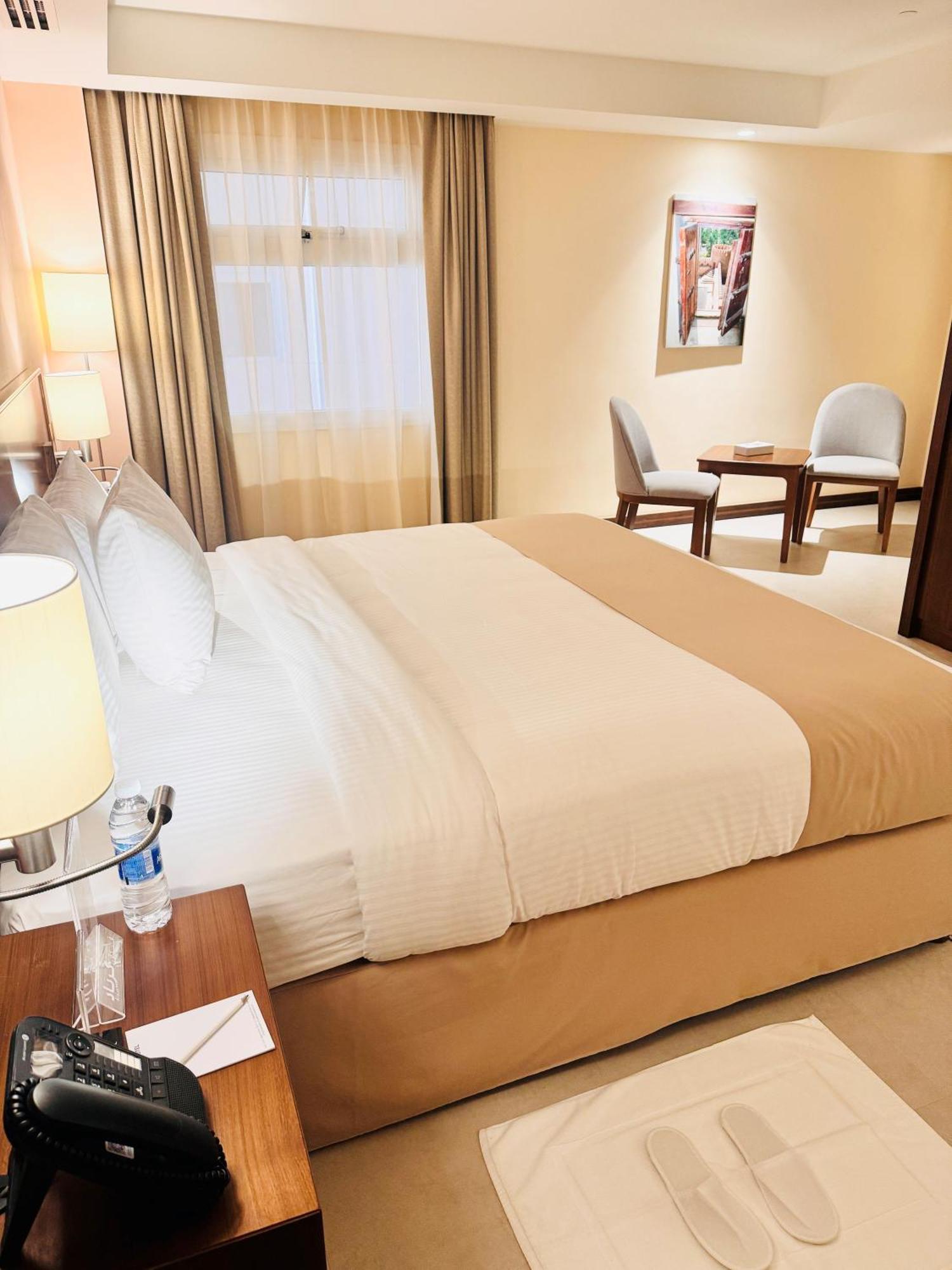 Kyriad Hotel Салала Экстерьер фото